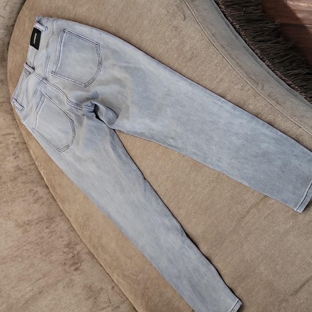 Express Curvy Skinny High Rise Jeans - Picture 7 of 15